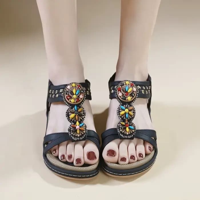 Sandales bohèmes brodées pour femmes avec des perles colorées, style ethnique, talon plat, chaussures d'été pour la plage et les occasions décontractées
