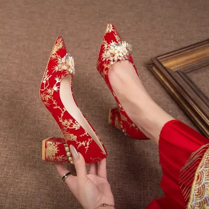Chaussures classiques à talons hauts pour femmes