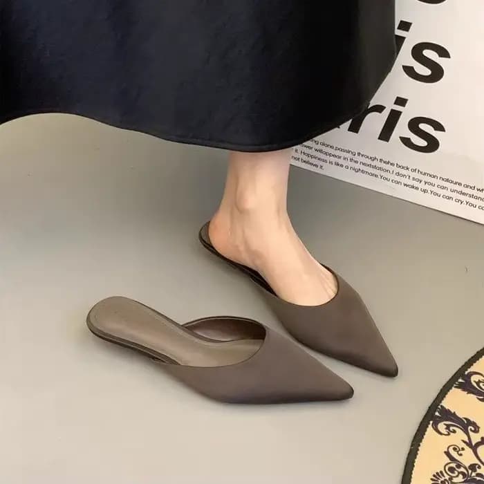 Mules élégantes et sexy à bout pointu pour femmes