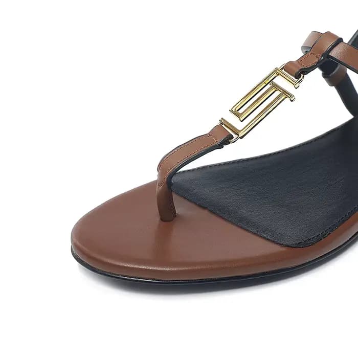 2024 mode femmes sandales d'été en cuir véritable métal décoratif semelle plate dentelle strucOpen Parker en forme de T Sandals34-44 d'extérieur