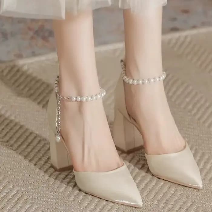 Chaussures de mariée élégantes en Satin ornées de perles