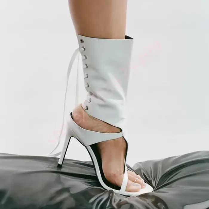Sandales romaines d'été ouvertes pour femmes, Sexy, bretelles de couleur unie, bottes de défilé Stiletto, mode fête décontractée, à lacets, nouvelle collection 2025
