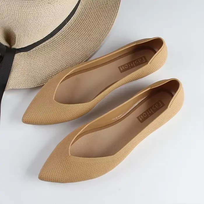 Sandales pointues à semelle plate pour femmes