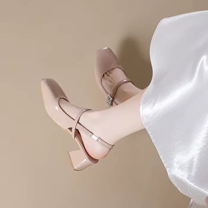 Sandales rétro à la mode pour femmes