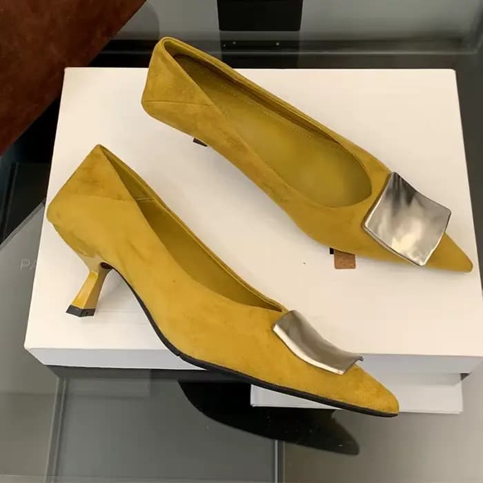 Chaussures à talons hauts pour femmes
