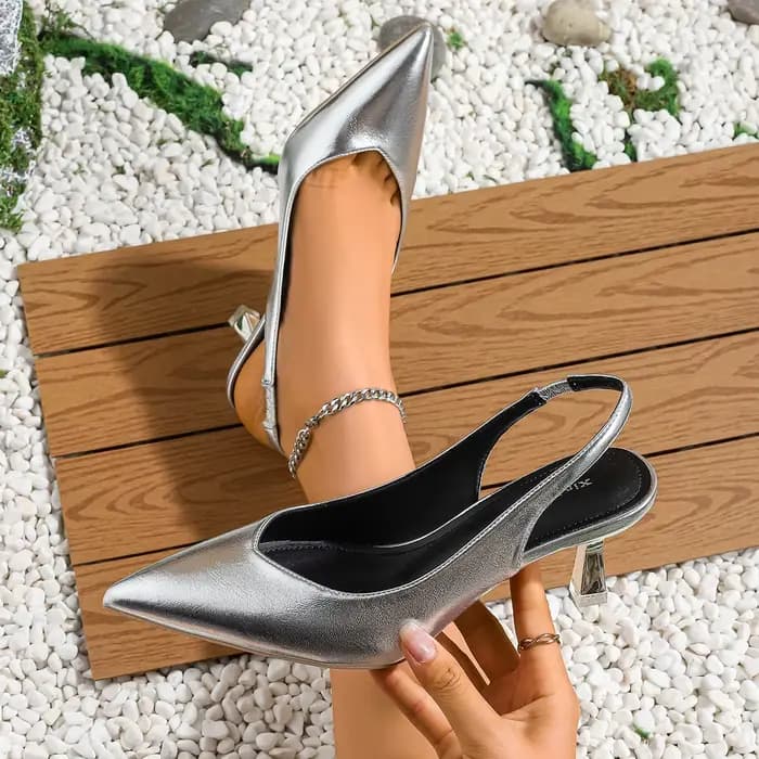 Sandales élégantes à talons hauts pour femmes