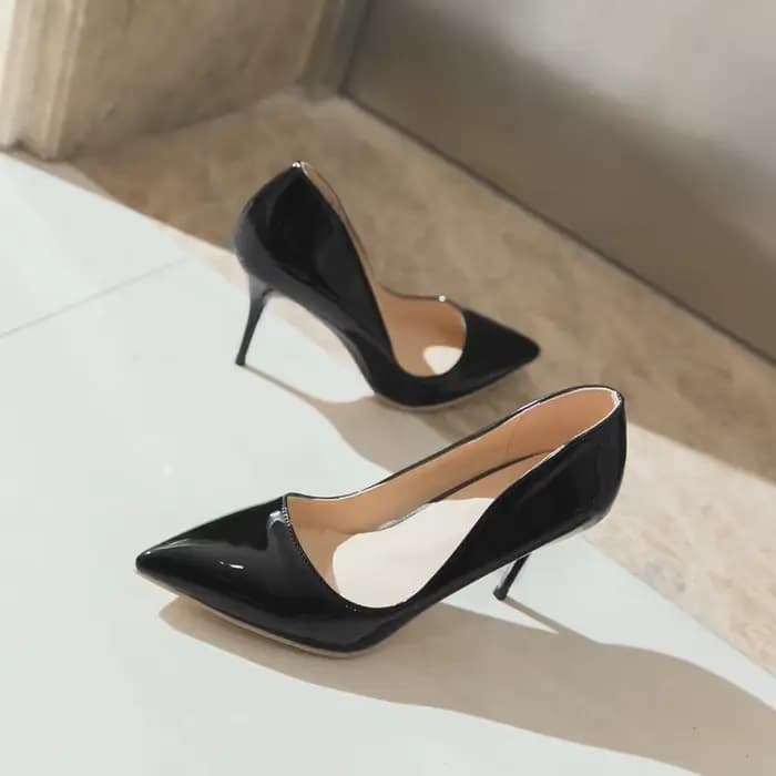Talons hauts aiguilles à bout pointu pour femmes en jaune