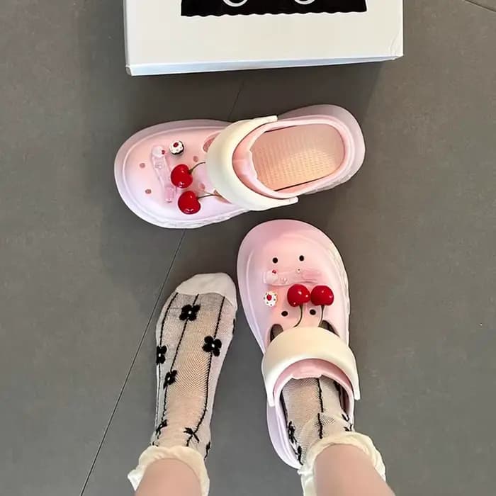 Mules pour femmes à décor cerise