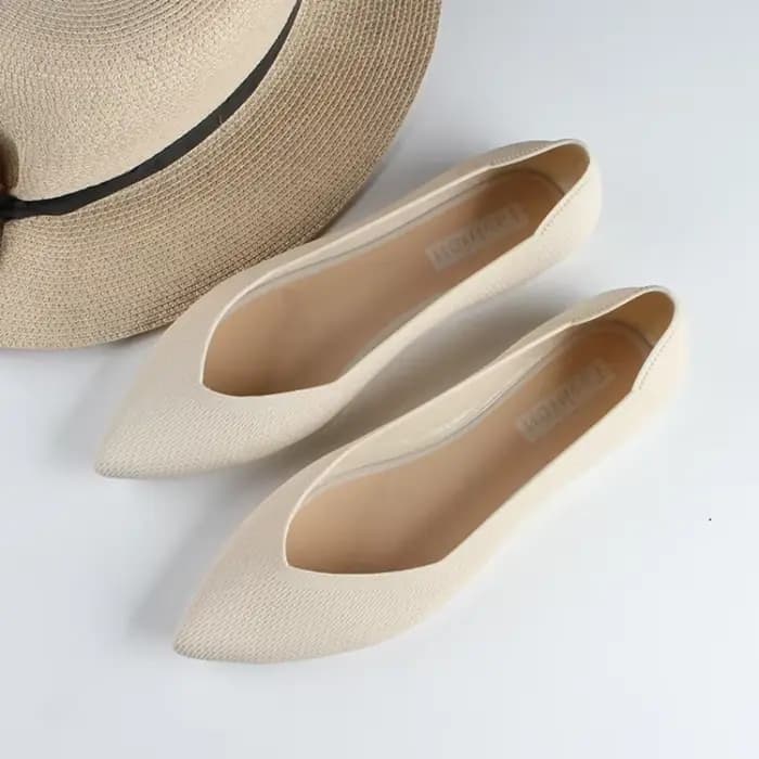 Sandales pointues à semelle plate pour femmes