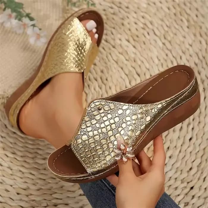 Or argent sandales à talons compensés femmes 2024 été rétro Clip orteil plate-forme