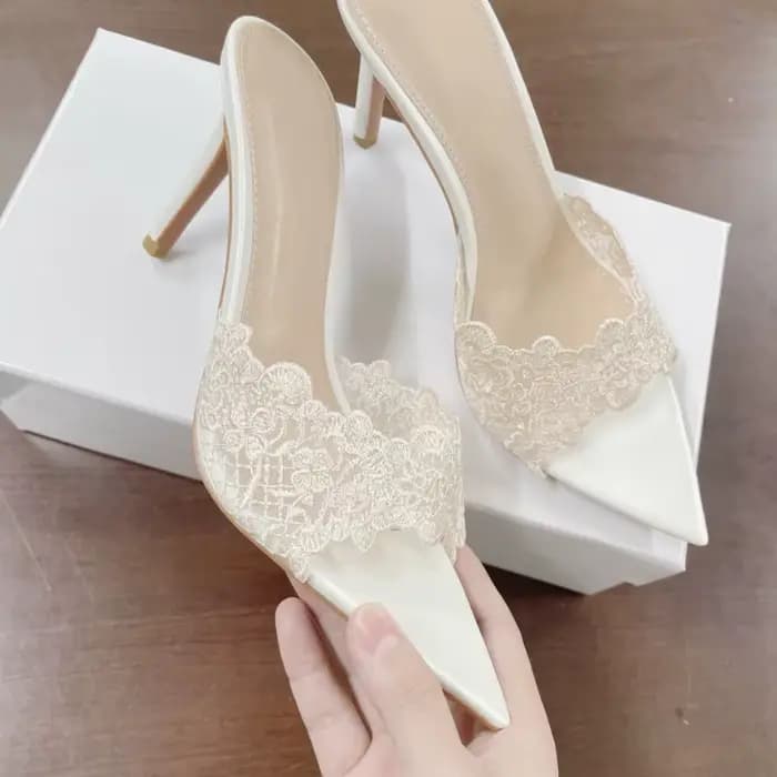 Pantoufles à talons hauts pour femmes