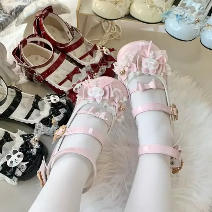 Jolies chaussures Lolita Mary Jane à talons avec nœuds lapin, dentelle et clochettes pour cosplay et goûters