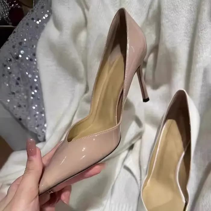 Chaussures à talons fins pour femmes