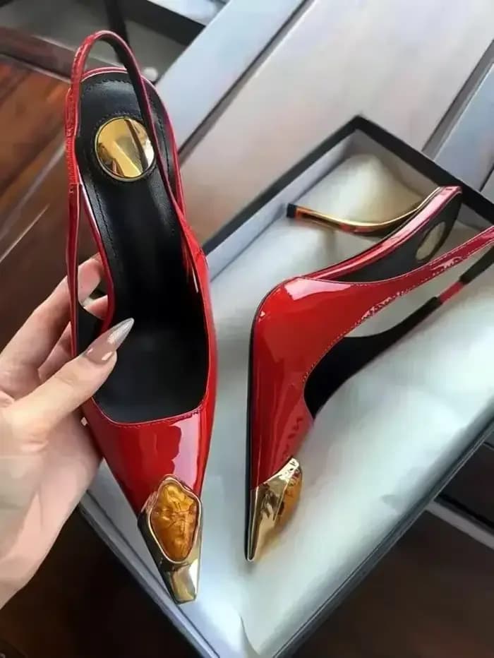 Escarpins de luxe en cuir verni pour femmes