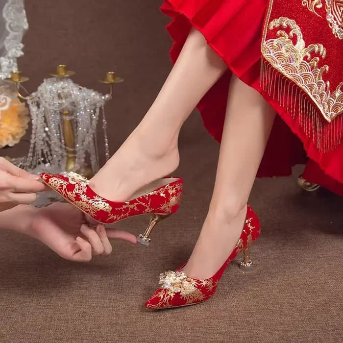 Chaussures classiques à talons hauts pour femmes