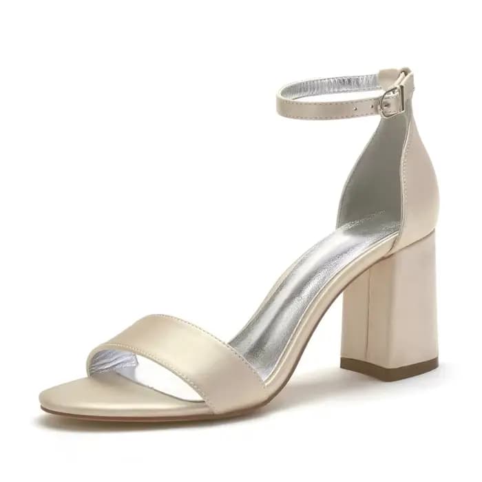 Sandales de mariée à talon carré