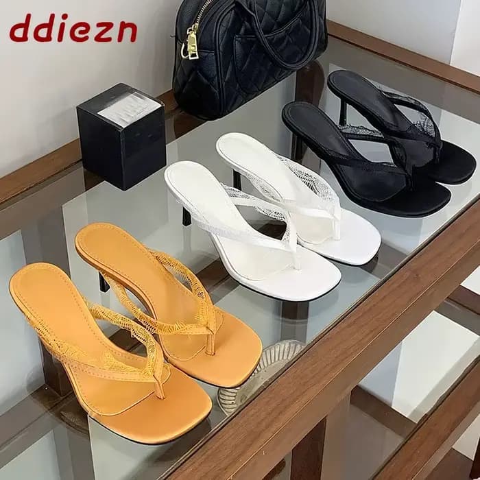 Nouvelles sandales d'été à talons pour femmes