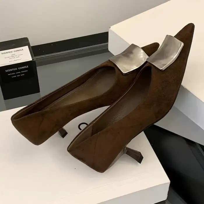 Talons hauts chaussures pour femmes bout pointu mode chaussures Sexy daim luxe concepteur pompes 2025 automne nouvelle robe élégante Zapatos Mujer