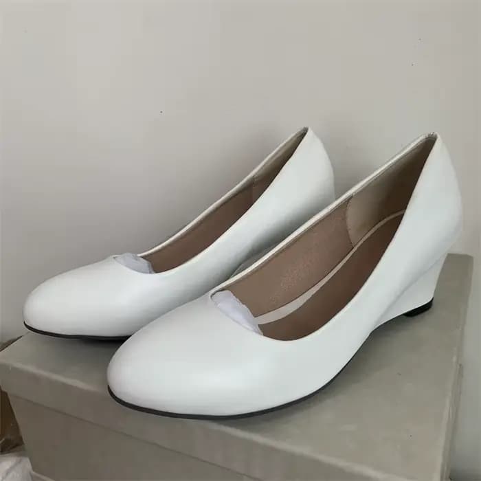 Chaussures classiques à talons compensés pour femmes