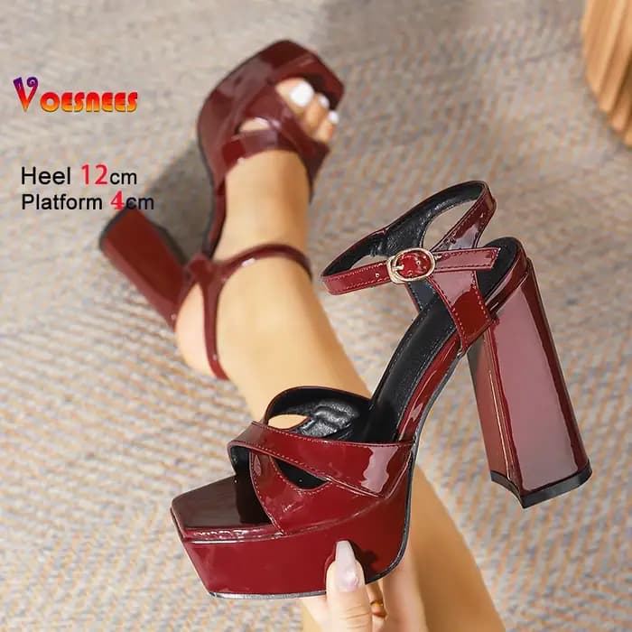Femmes 12CM talons hauts 2025 nouveau modèle d'été supérieur croisé T Show sandales plate-forme de mode grande taille Club bout carré femme chaussures