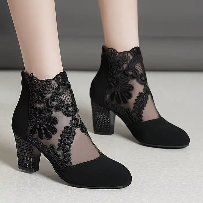 Escarpins en dentelle à talons hauts pour femmes