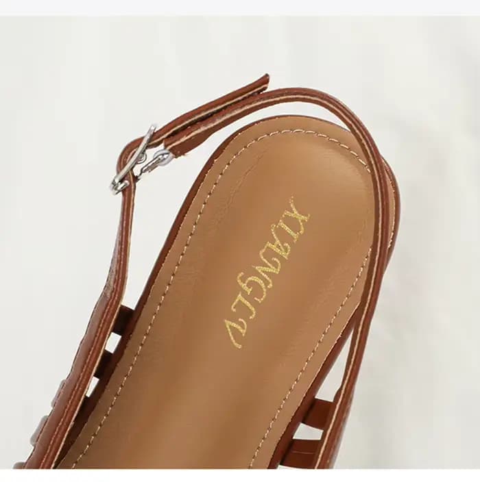 Sandales plates pour femmes