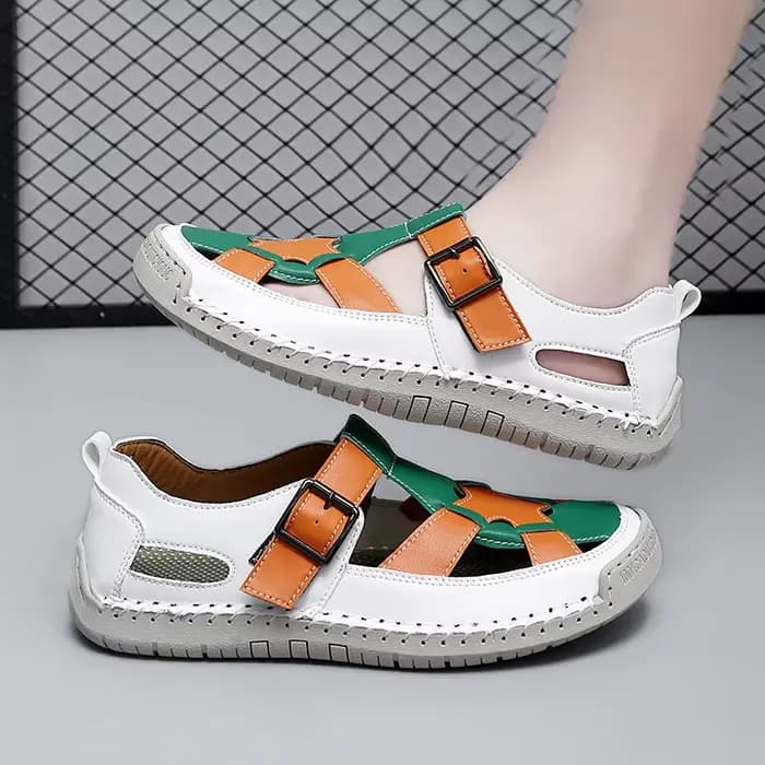 Nouvelles sandales en cuir pour femmes