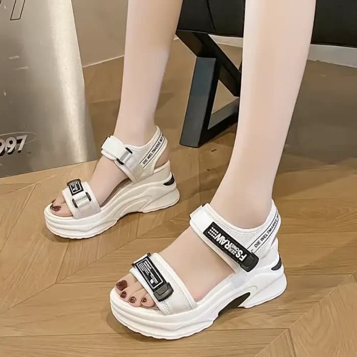 Femmes Sport sandale été nouvelle mode pente talon plate-forme surélevée chaussures filles loisirs de plein air à talons hauts bouche de poisson sandales