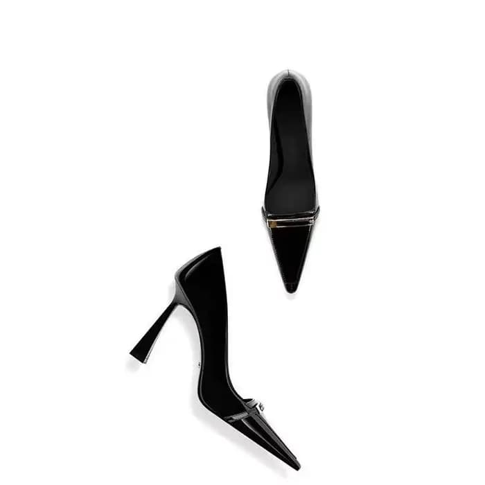 Escarpins noirs à talons hauts pour femmes