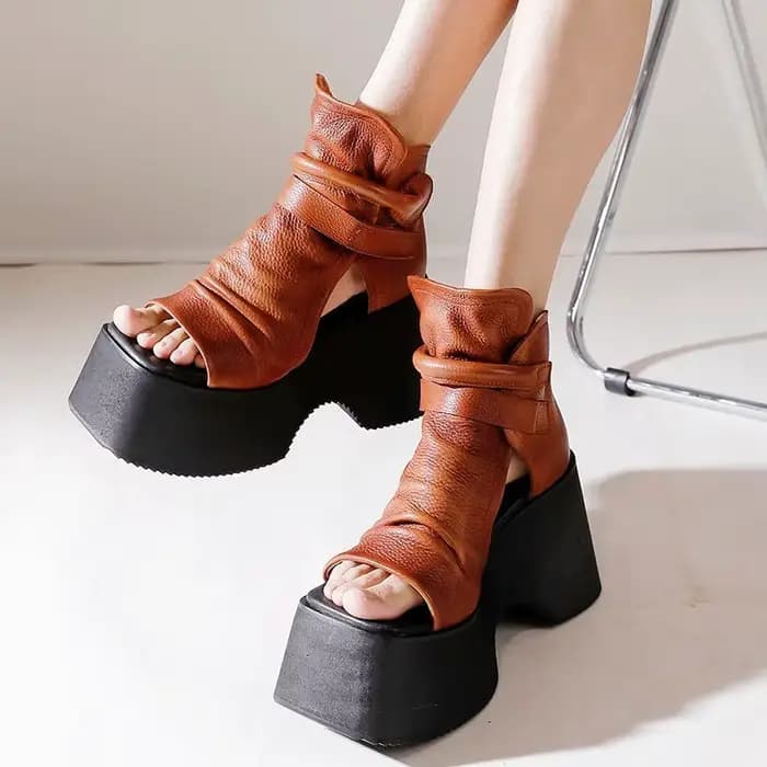 Sandales compensées à plateforme pour femme – Nouvelle collection été 2026 – Tendance