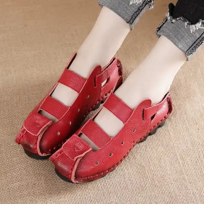 Sandales d'été en cuir pour femmes, chaussures à fond souple, personnalité plate, sandales rétro décontractées faites à la main