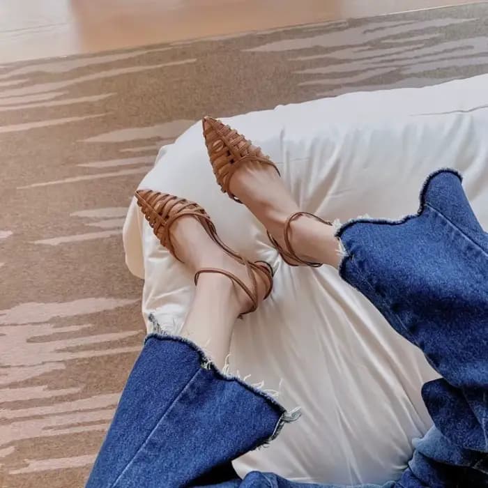 Sandalias De MujerFrench rétro femmes chaussures nouveau Style talons pointus mode polyvalent
