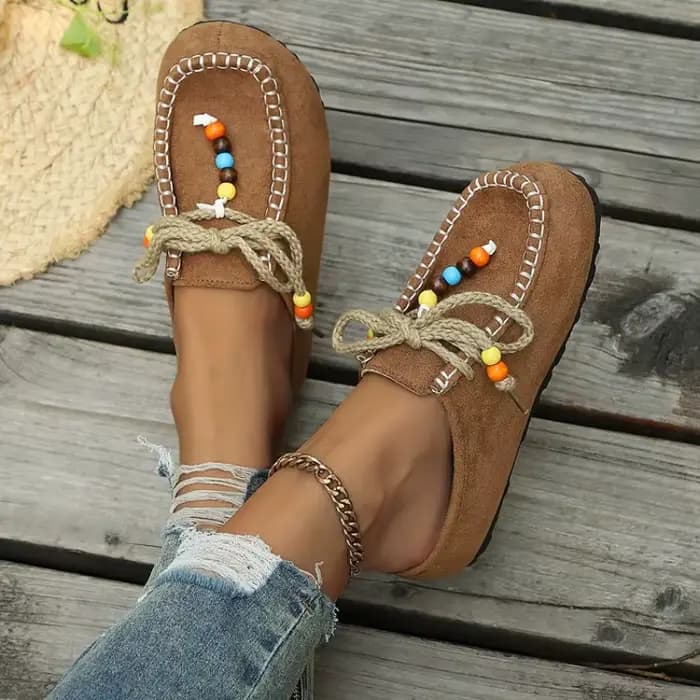 Mules et sabots pour femmes à bout rond en daim