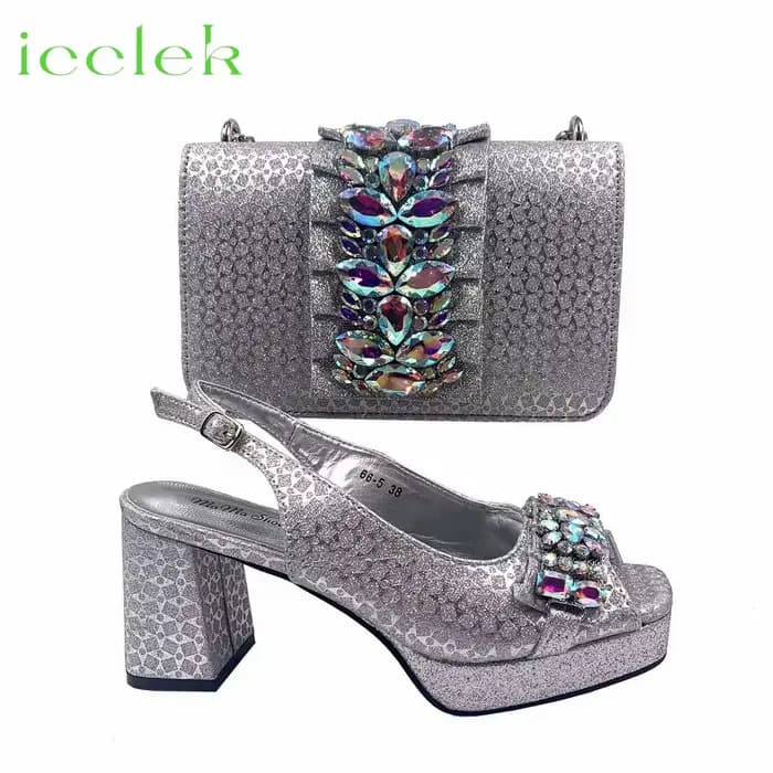 Ensemble élégant de chaussures italiennes et sacs assortis pour femmes