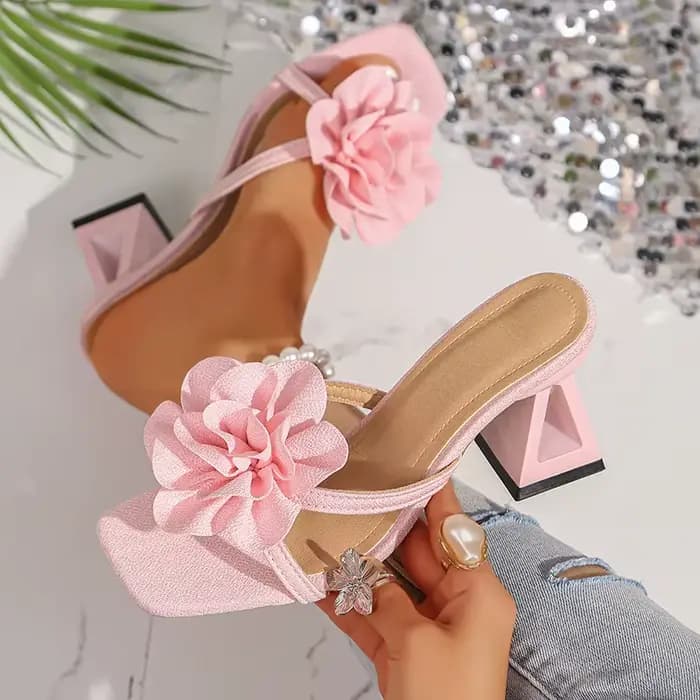 Sandales à talons épais à fleurs roses pour femmes