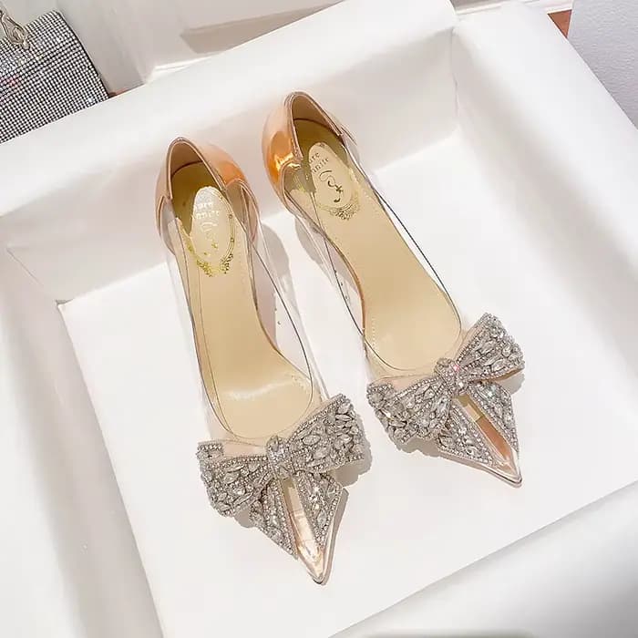 Bout pointu talons aiguilles pour femmes chaussures