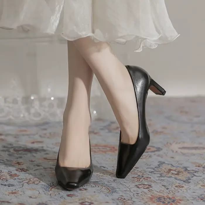 Chaussures en cuir à talons hauts pour femmes, escarpins rétro français, chaussures simples, talon moyen, noir, travail professionnel, nouveau