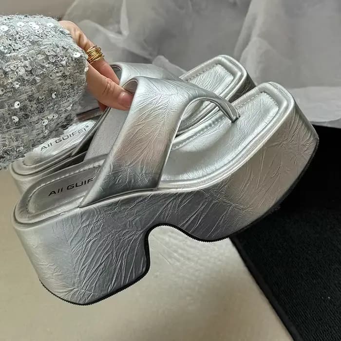 2025 nouvelles chaussures de mode pour femmes plate-forme compensées talons pompes tongs pantoufles diapositives dames