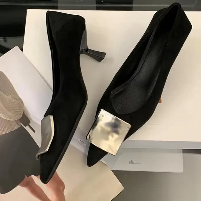 Talons hauts chaussures pour femmes bout pointu mode chaussures Sexy daim luxe concepteur pompes 2025 automne nouvelle robe élégante Zapatos Mujer