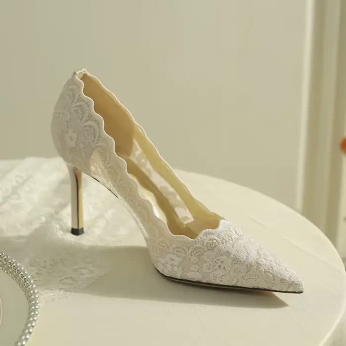 Chaussures de mariage élégantes pour femmes à talons hauts