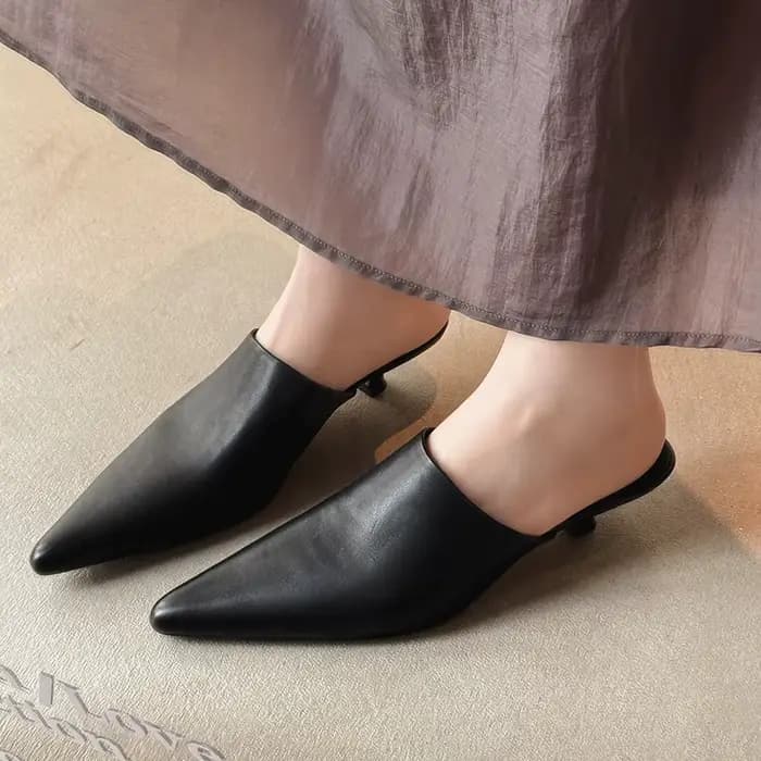 Nouvelles pantoufles Mueller 2026 en cuir véritable pour femmes
