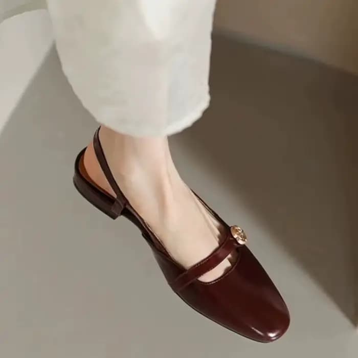 Sandales à talons beiges pour femmes