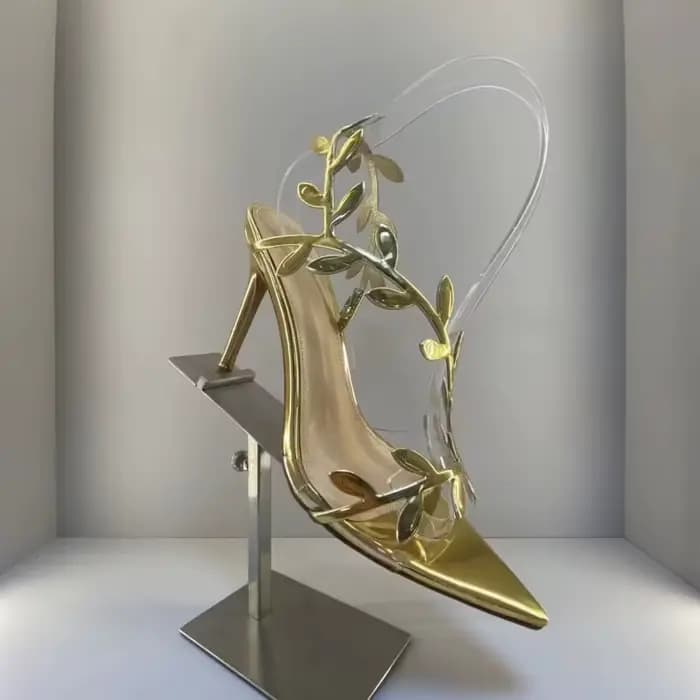 Sandales pointues à talons hauts dorés pour femmes