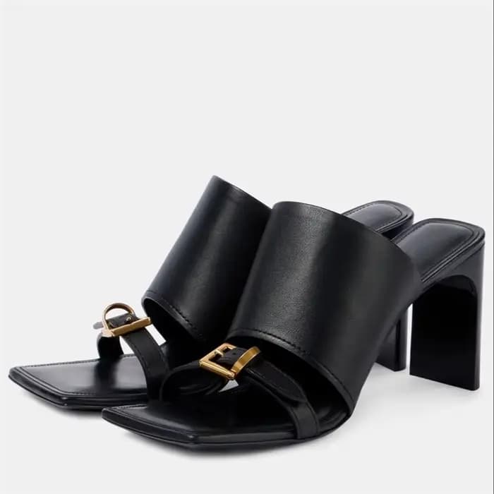 Nouvelles mules en cuir pour femme, style créateur, à talon carré et bout carré, avec bride large à boucle unique et découpes, pour l'été
