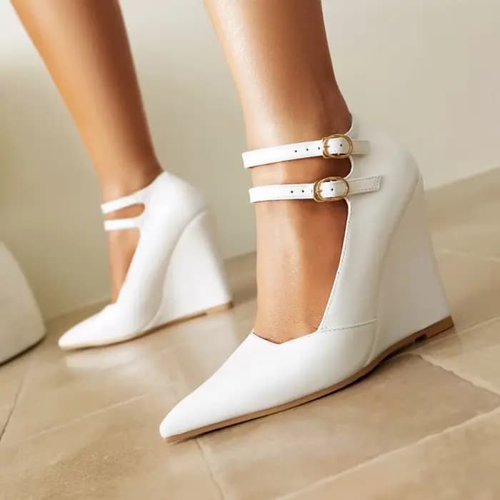 Chaussures à talons compensés pour femmes