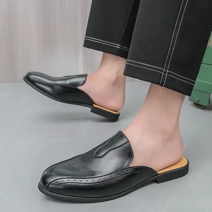 Mules de marque de luxe sandales d'été italiennes mocassins demi-chaussures mocassins en cuir chaussures pour hommes concepteur mâle diapositives pantoufles pour hommes