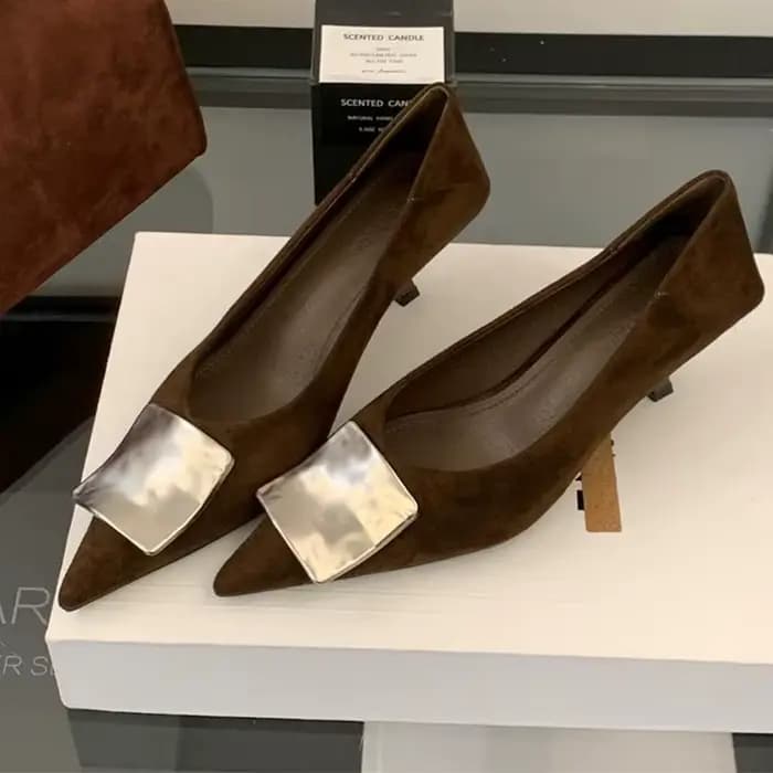 Chaussures à talons hauts pour femmes