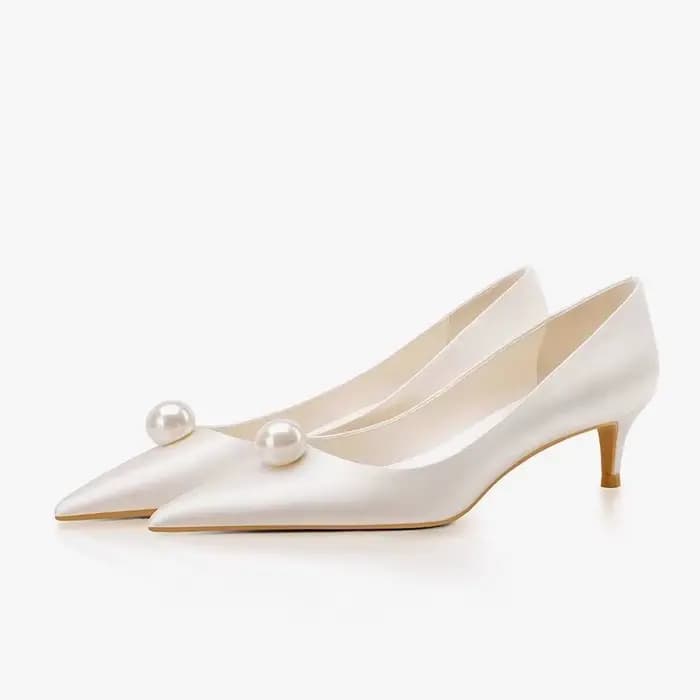 Nouvelles chaussures de mariée à talon bas pour femme