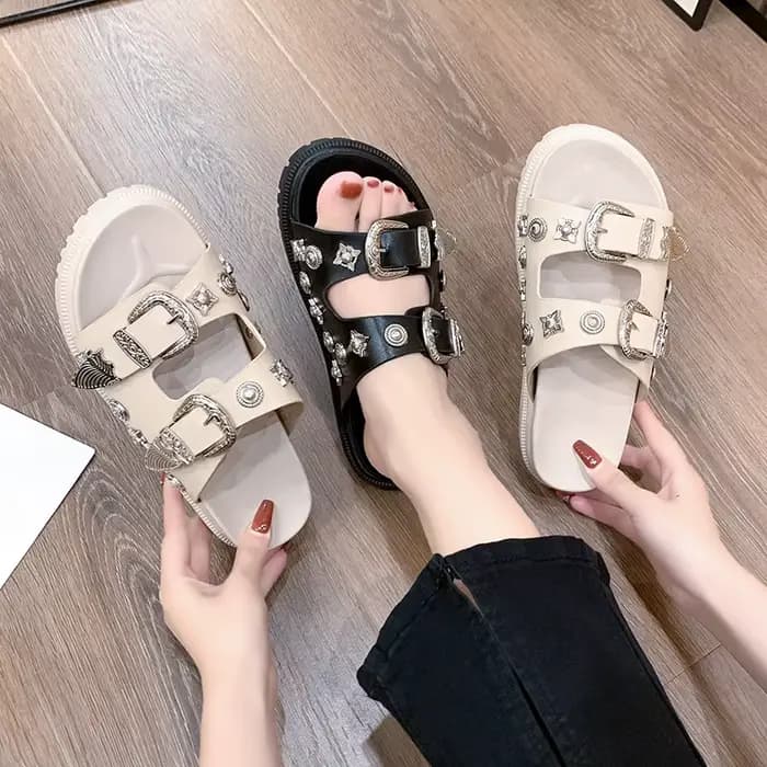 Sandales noires pour femmes Punk pantoufles cloutées boucle décor bout ouvert