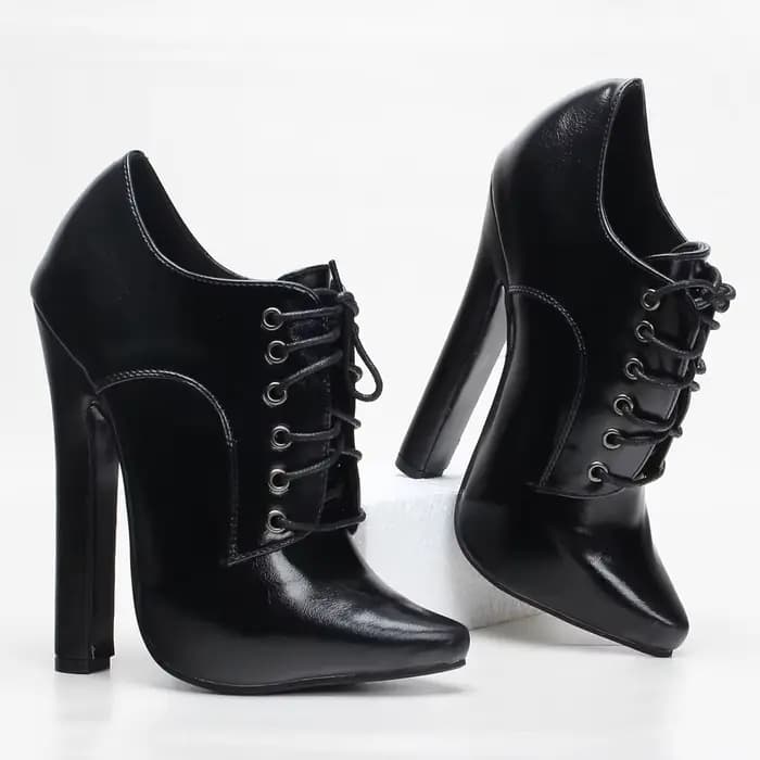 Chaussures à talons hauts de 6 pouces